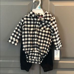 Long-Sleeve + Corduroy pants with Suspenders